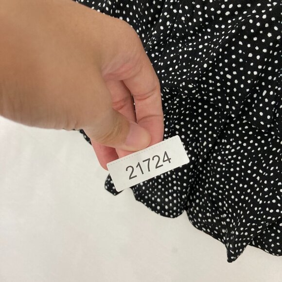 Habitat Large Black White Polka Dot Ultra Soft Tiered Ruffle Hem Button Down - Picture 10 of 10